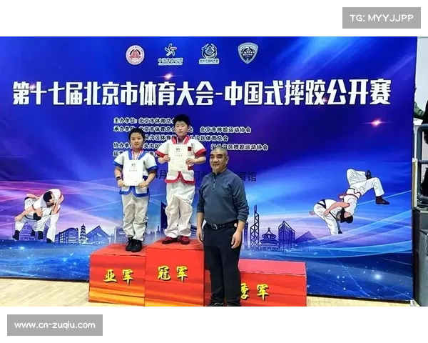 中国式摔跤技法赛吸引多省选手，河北山东北京等地积极参与